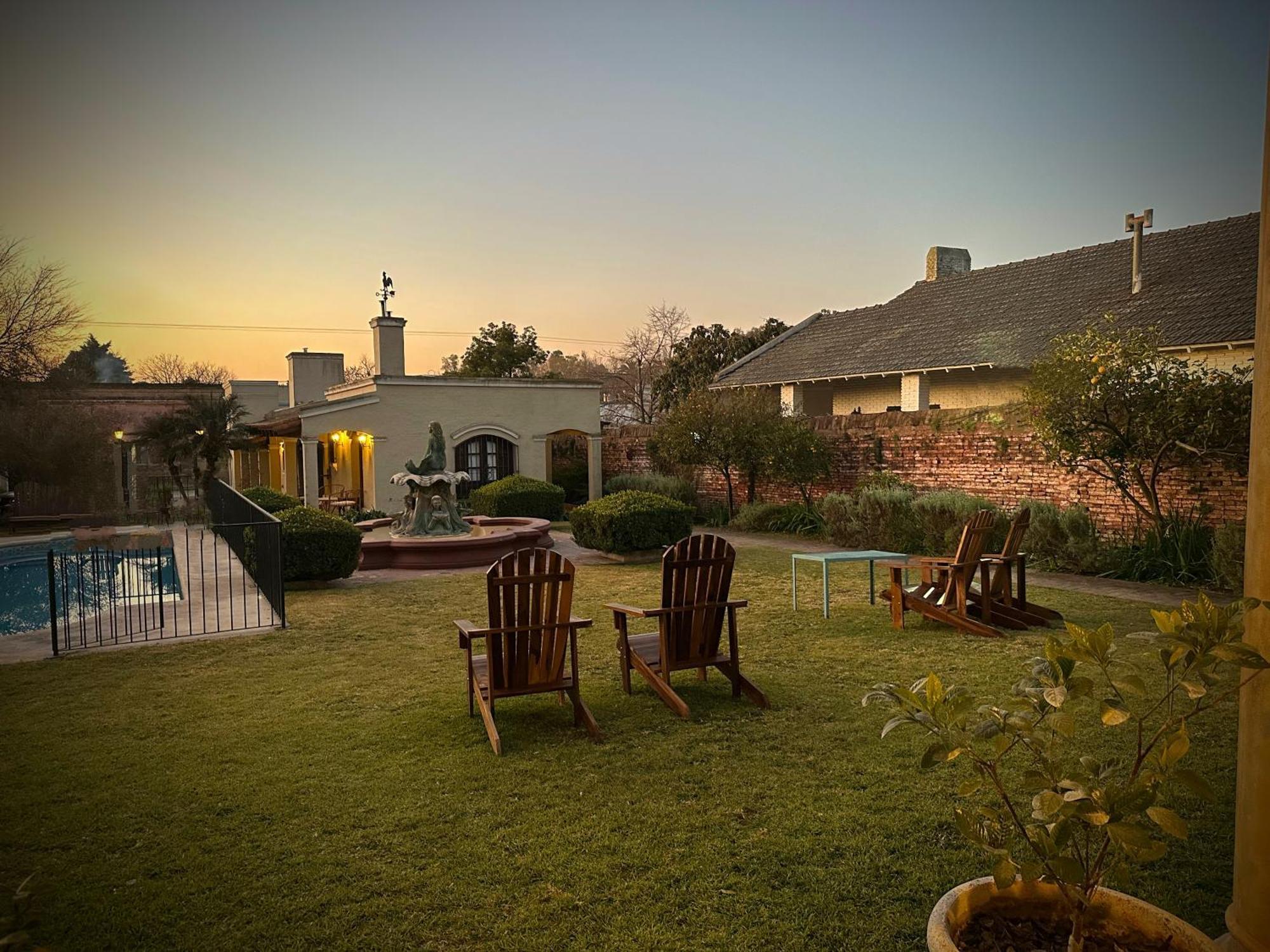 Hotel Draghi San Antonio de Areco Exterior foto
