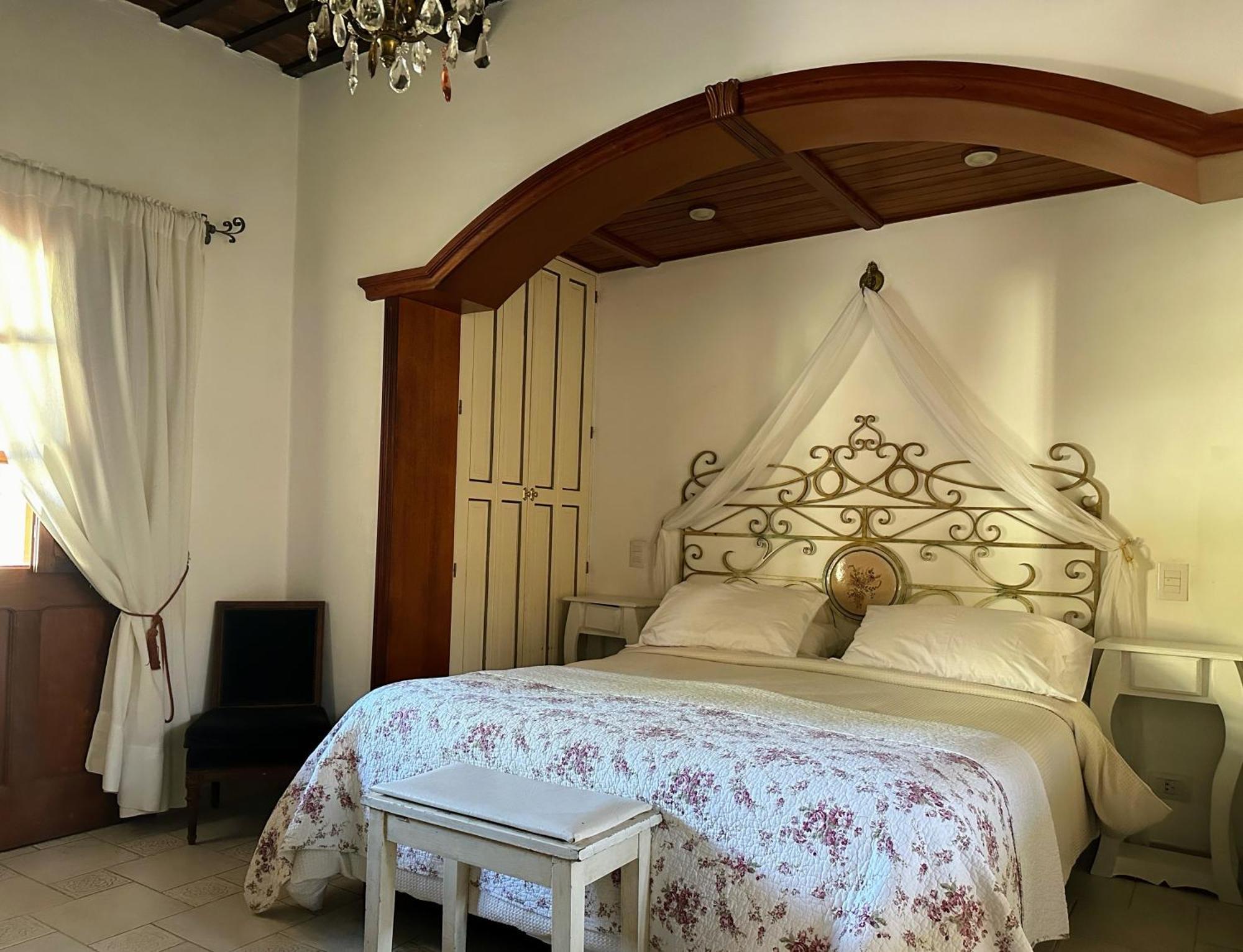 Hotel Draghi San Antonio de Areco Exterior foto